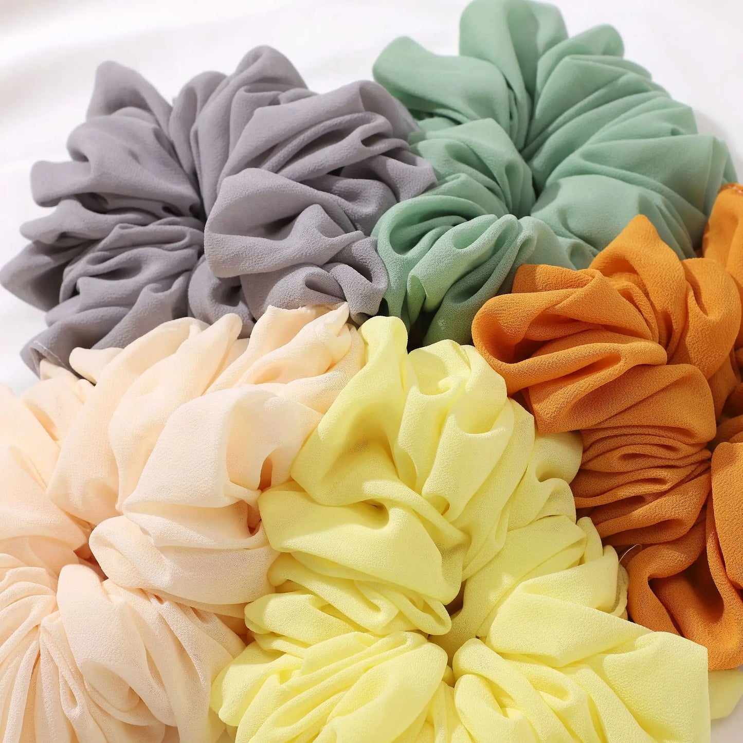Nira Volume Scrunchie