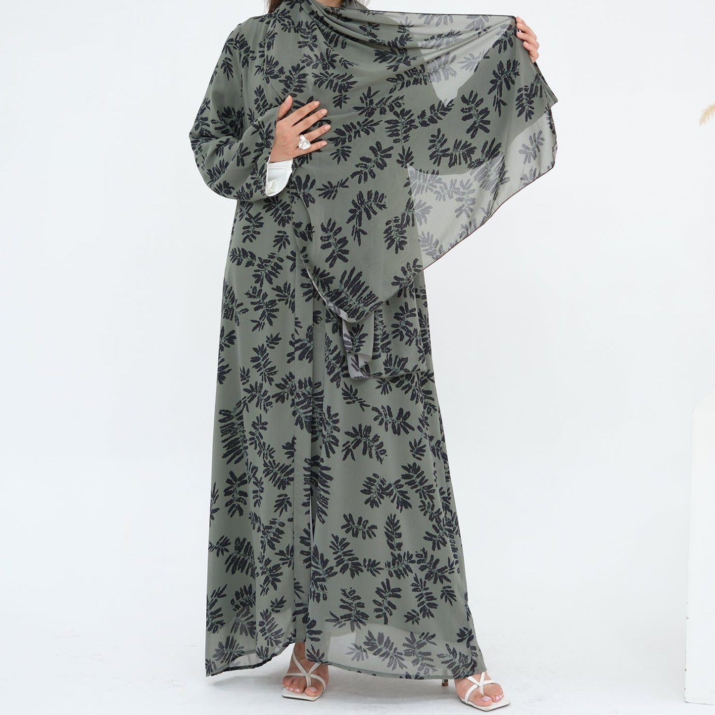 Flora Abaya