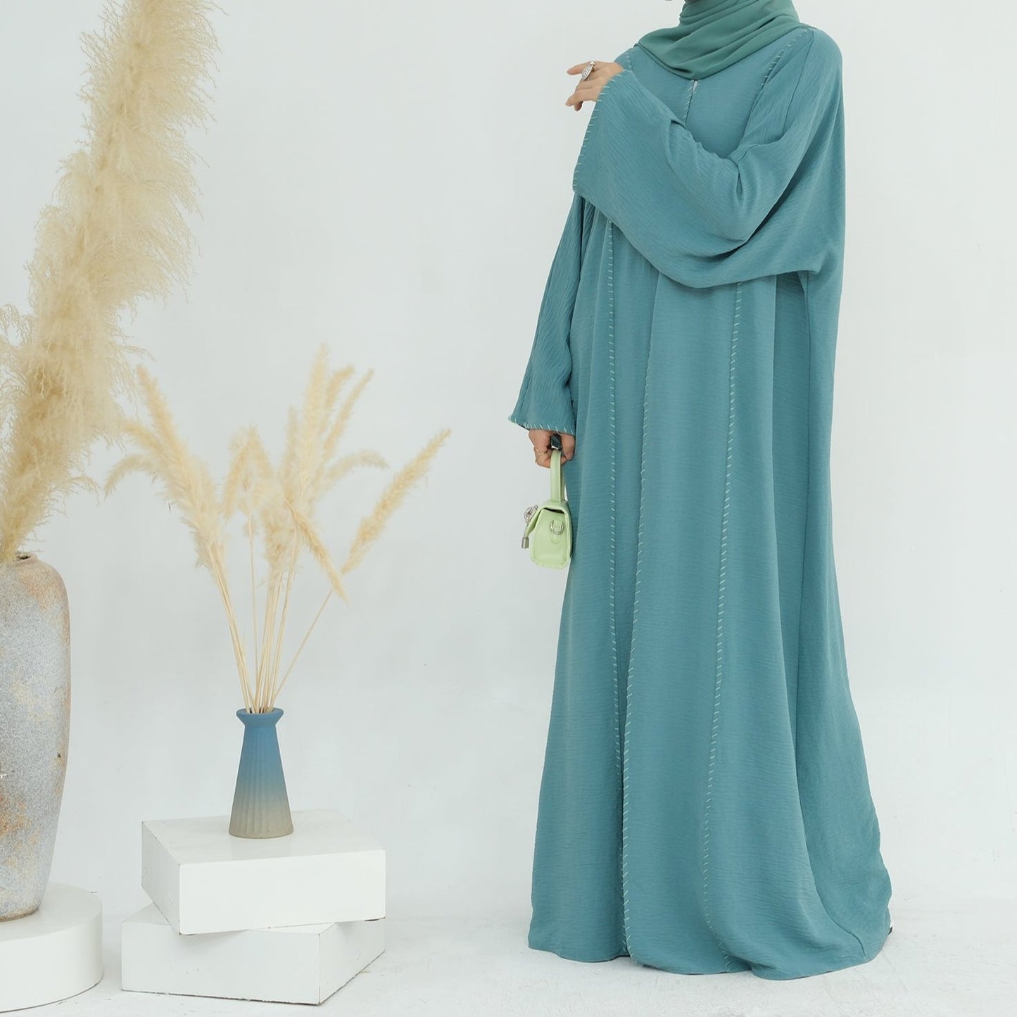 عباية المدينة المنورة