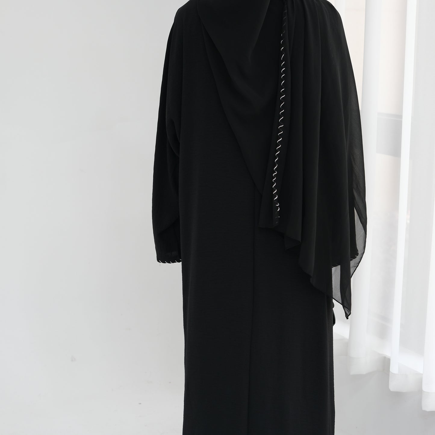 عباية المدينة المنورة