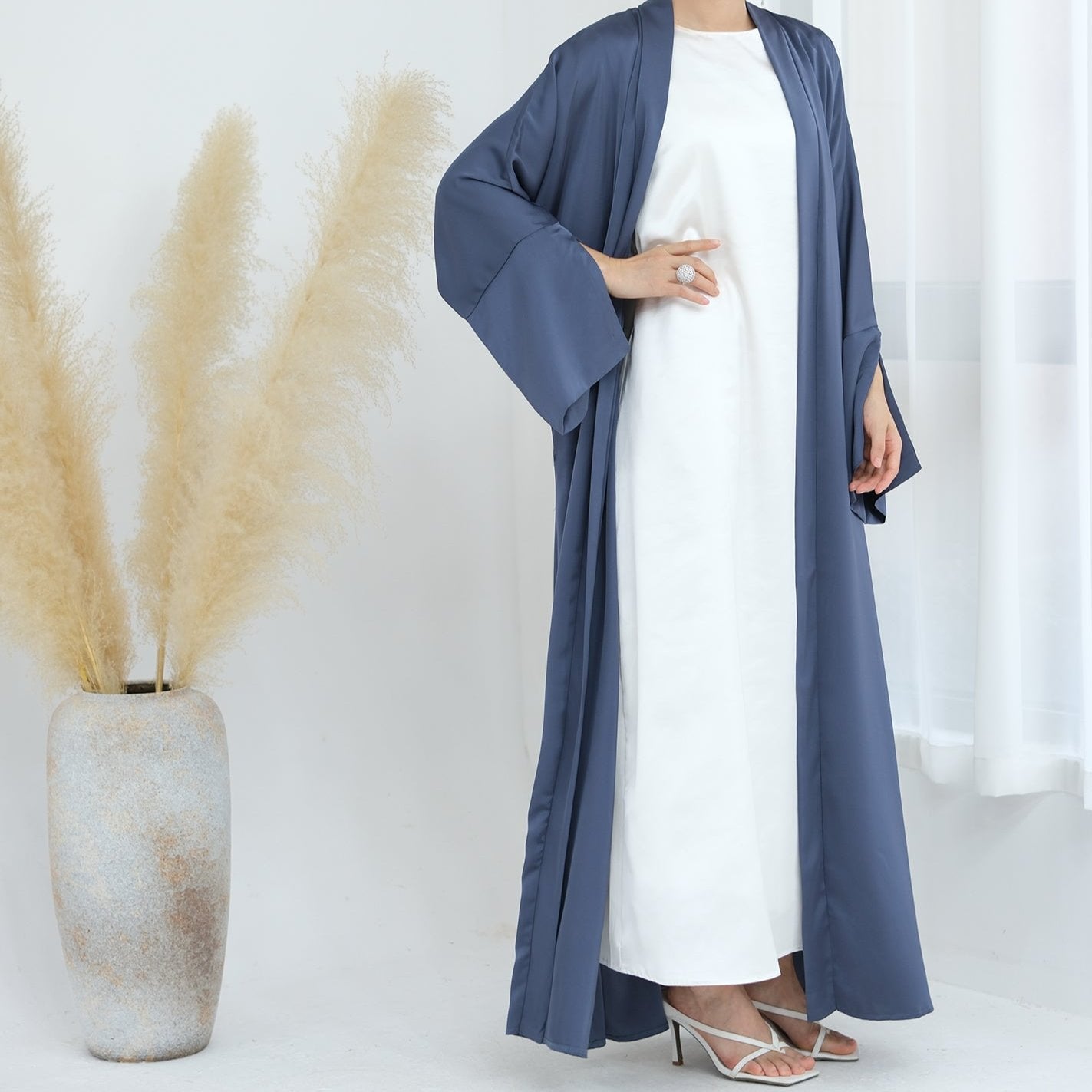 Amiya Abaya