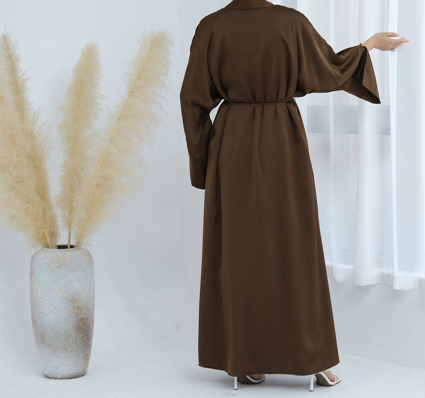Amiya Abaya
