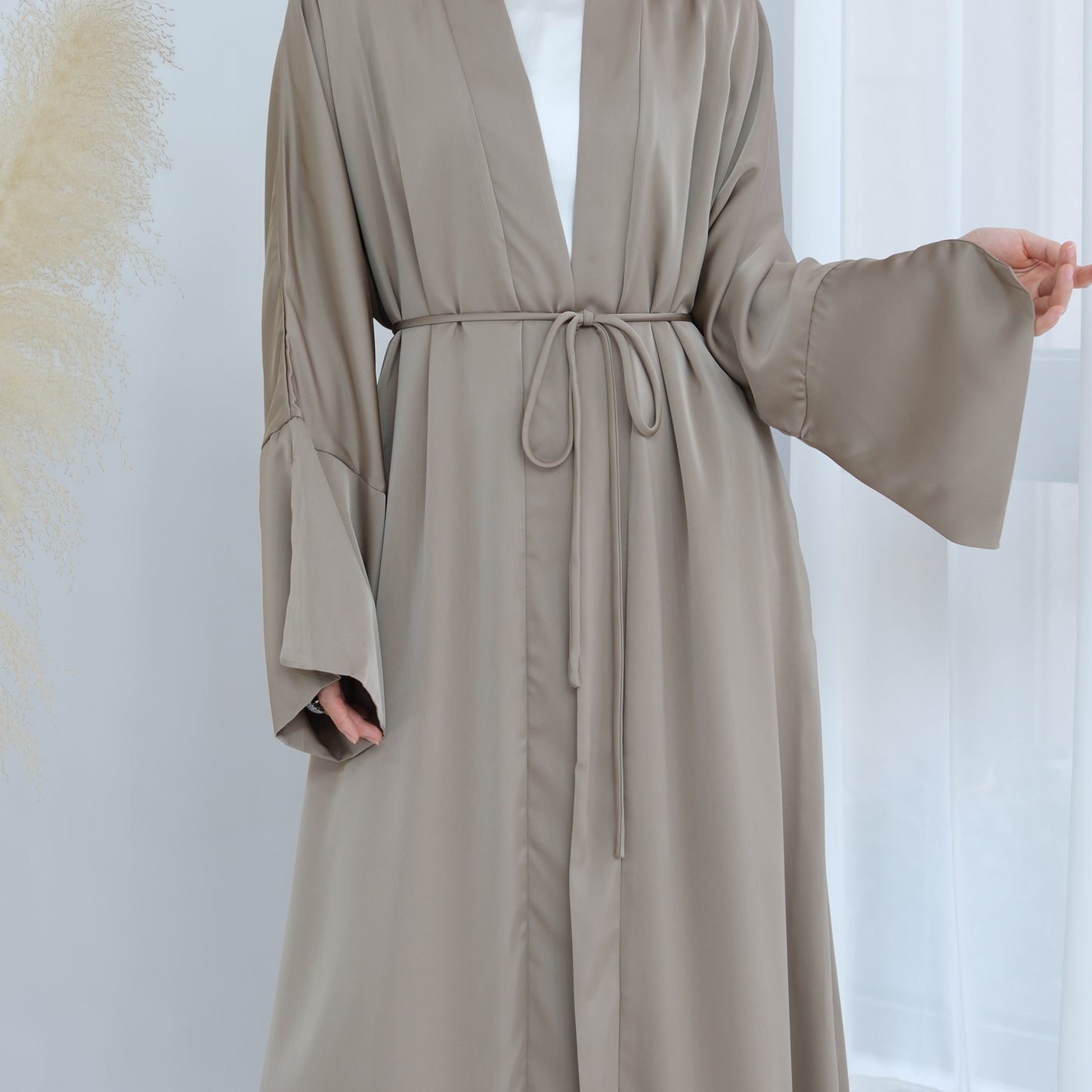 Amiya Abaya