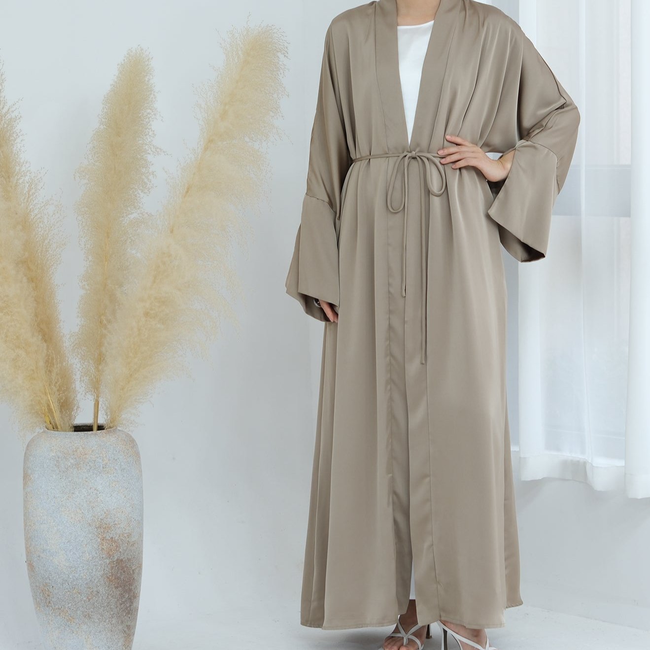 Amiya Abaya