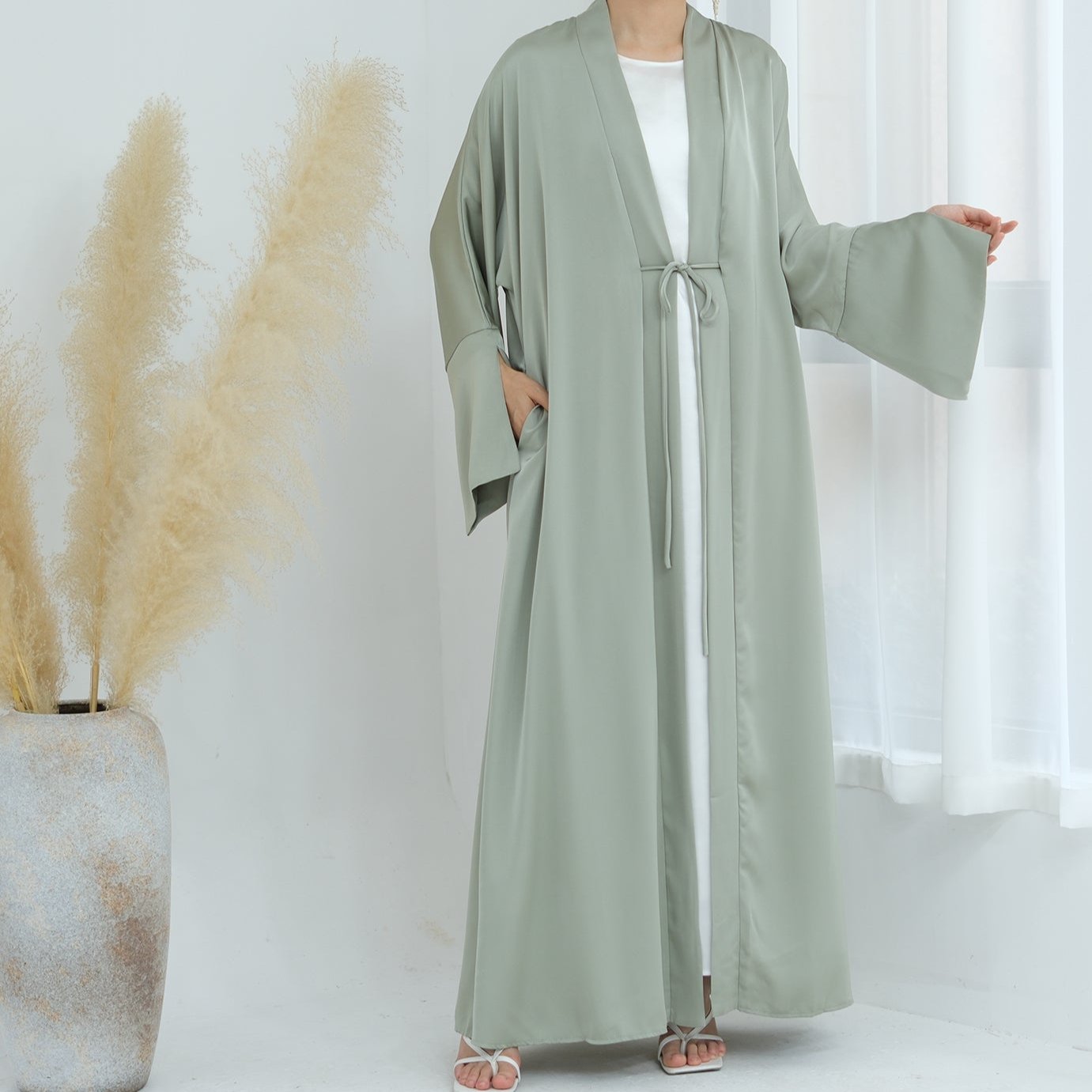 Amiya Abaya