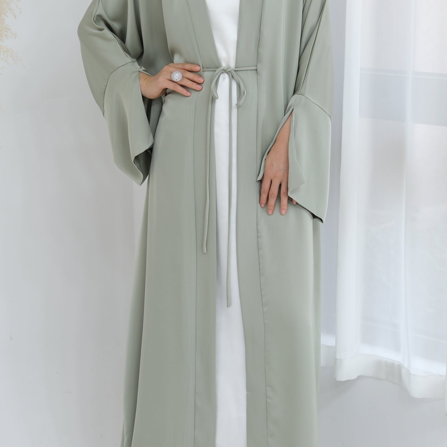 Amiya Abaya
