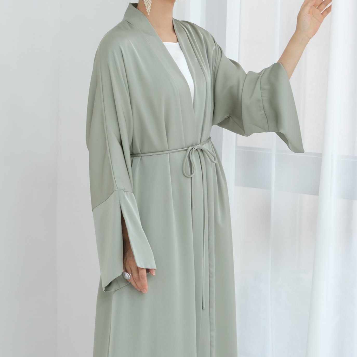 Amiya Abaya