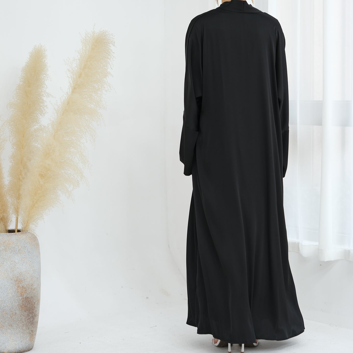 Amiya Abaya