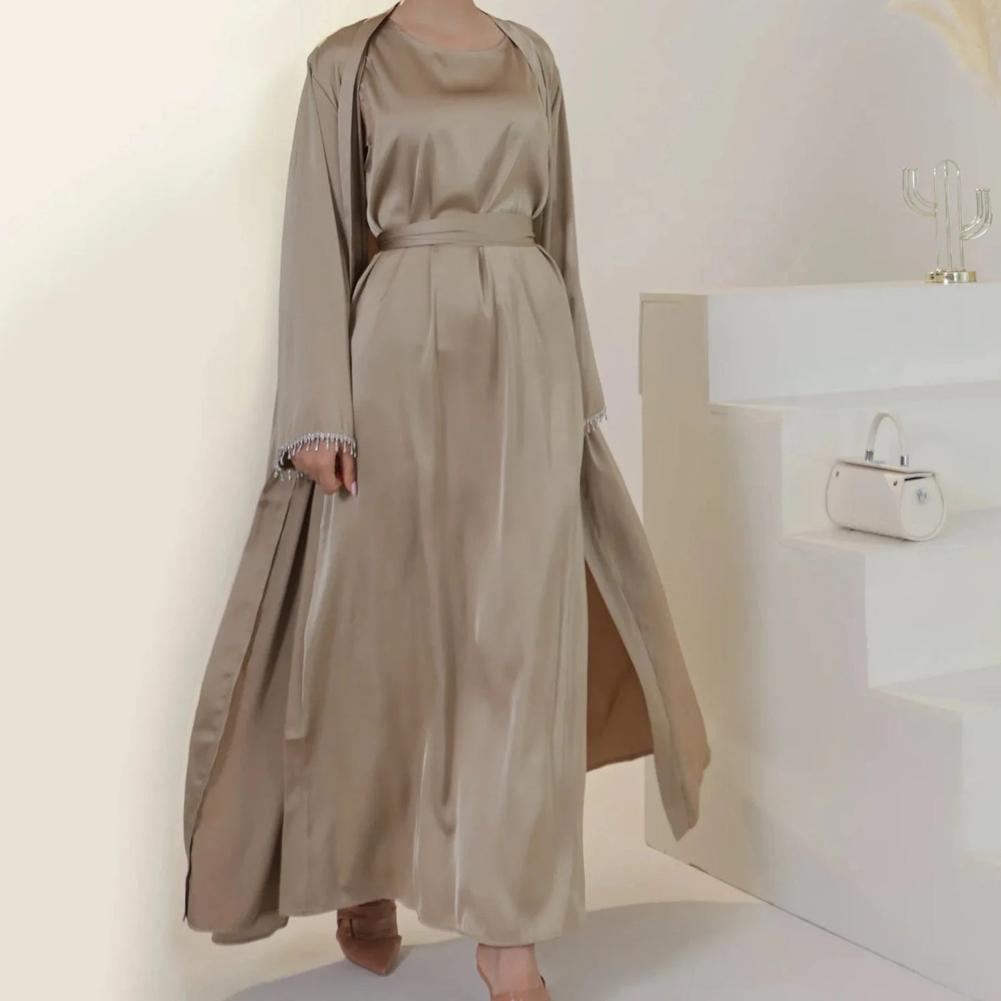 Anara Silk Abaya