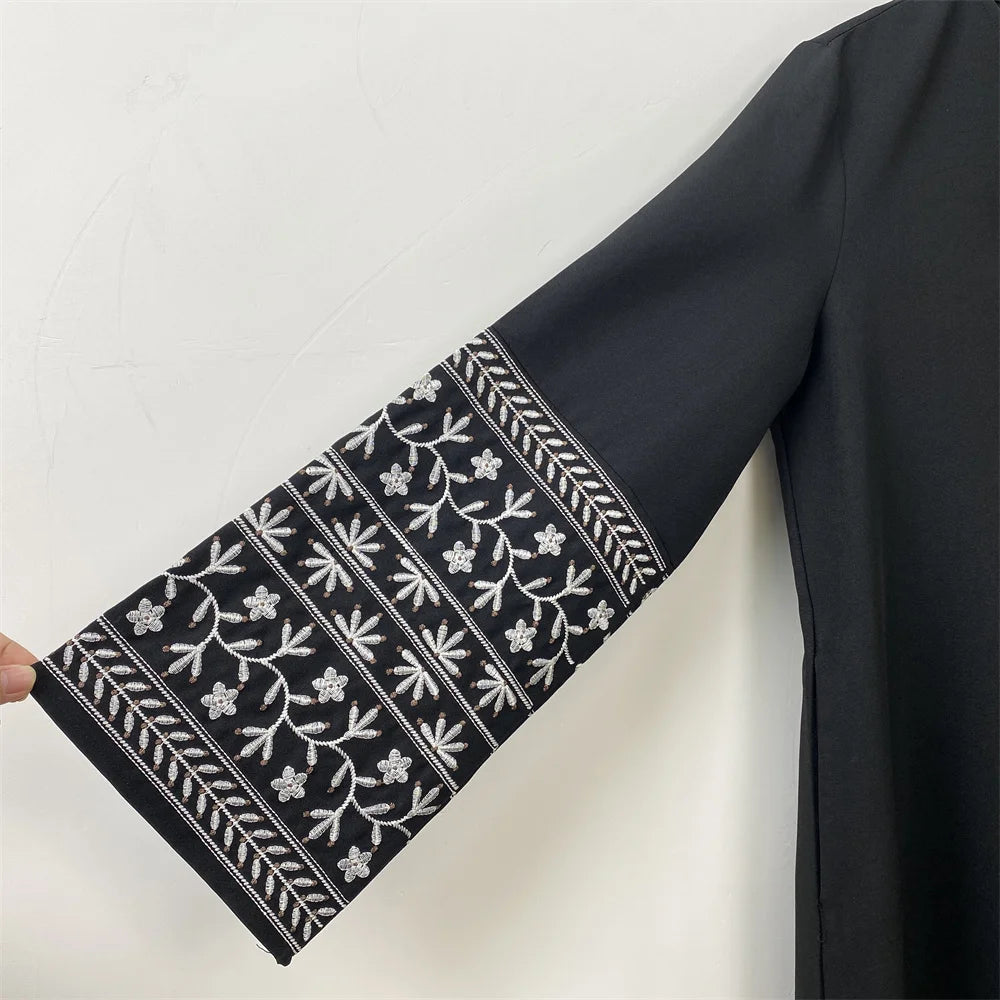 Inara Linen Abaya