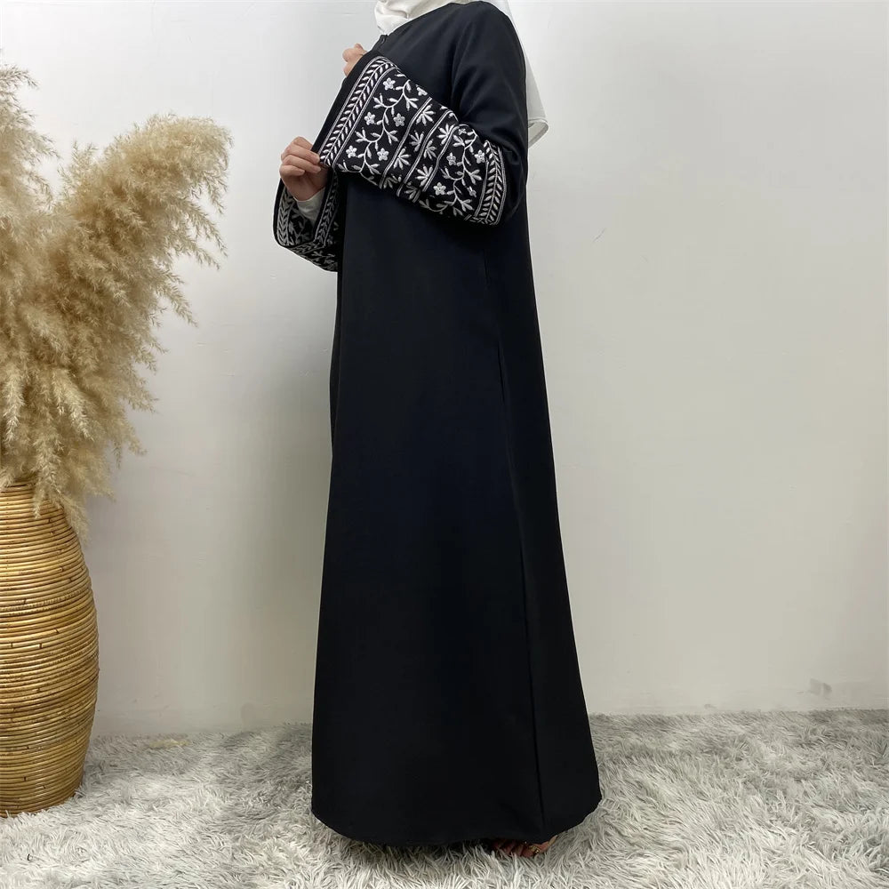 Inara Linen Abaya