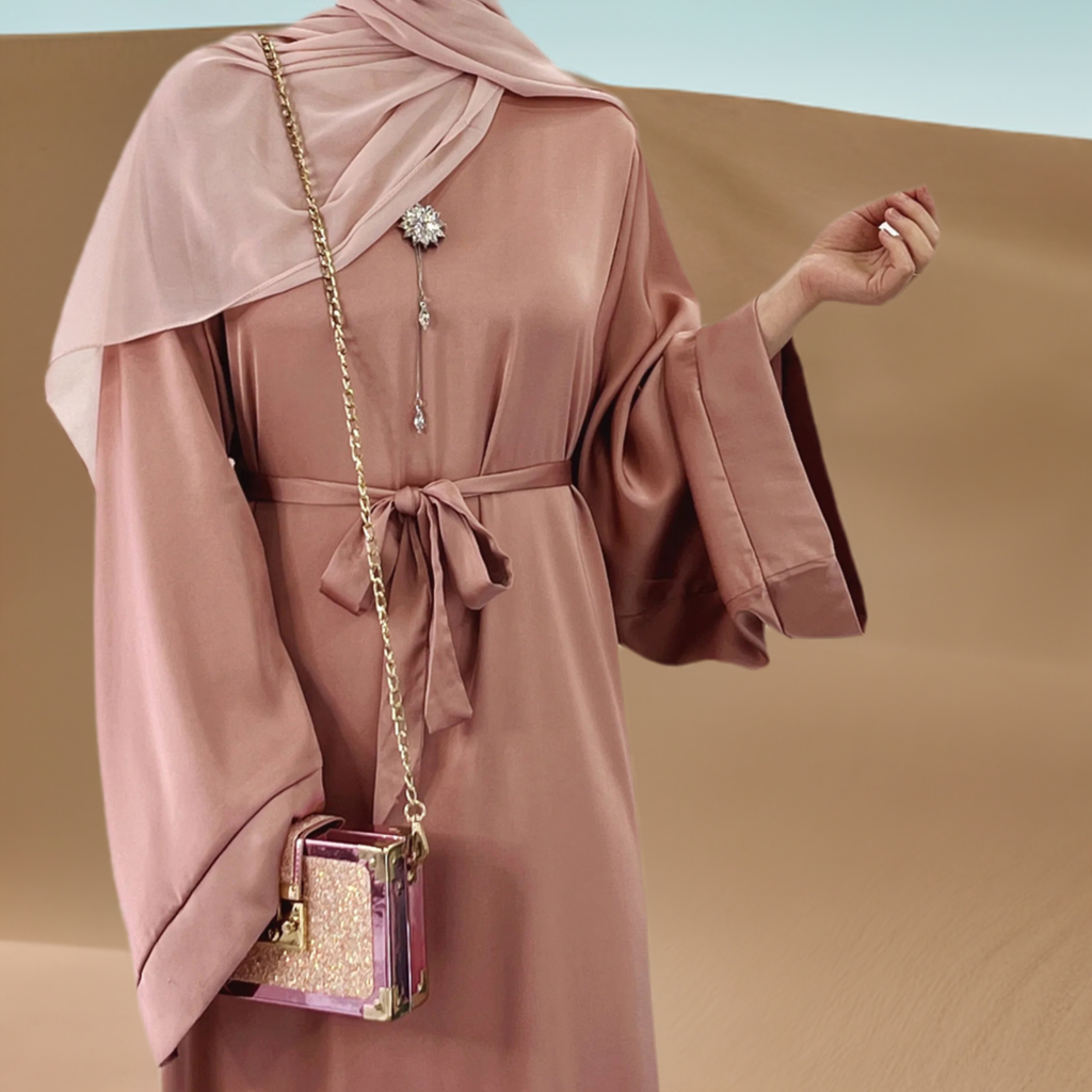 آرا عباية ساتان