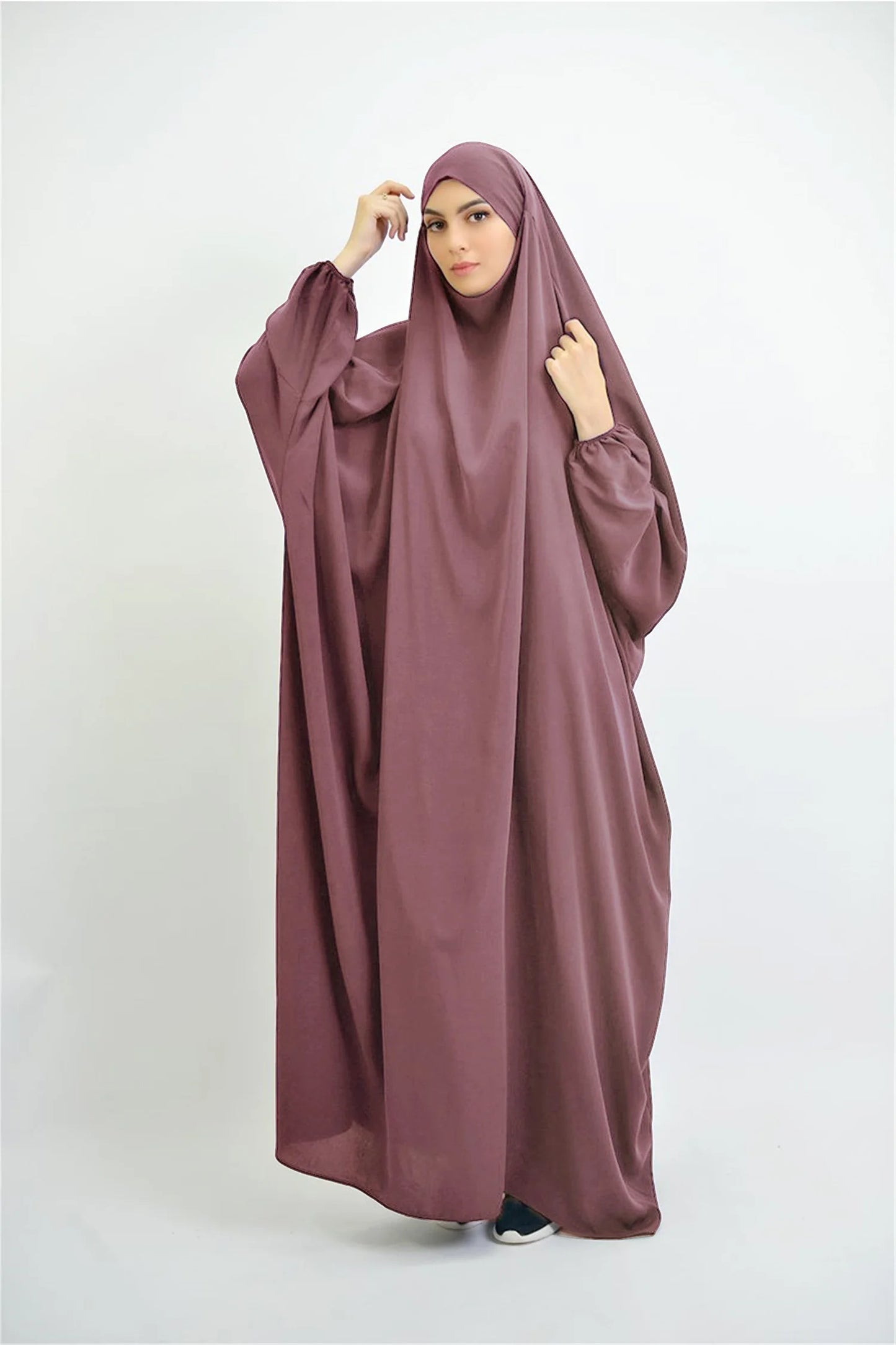 Leiya Khimar