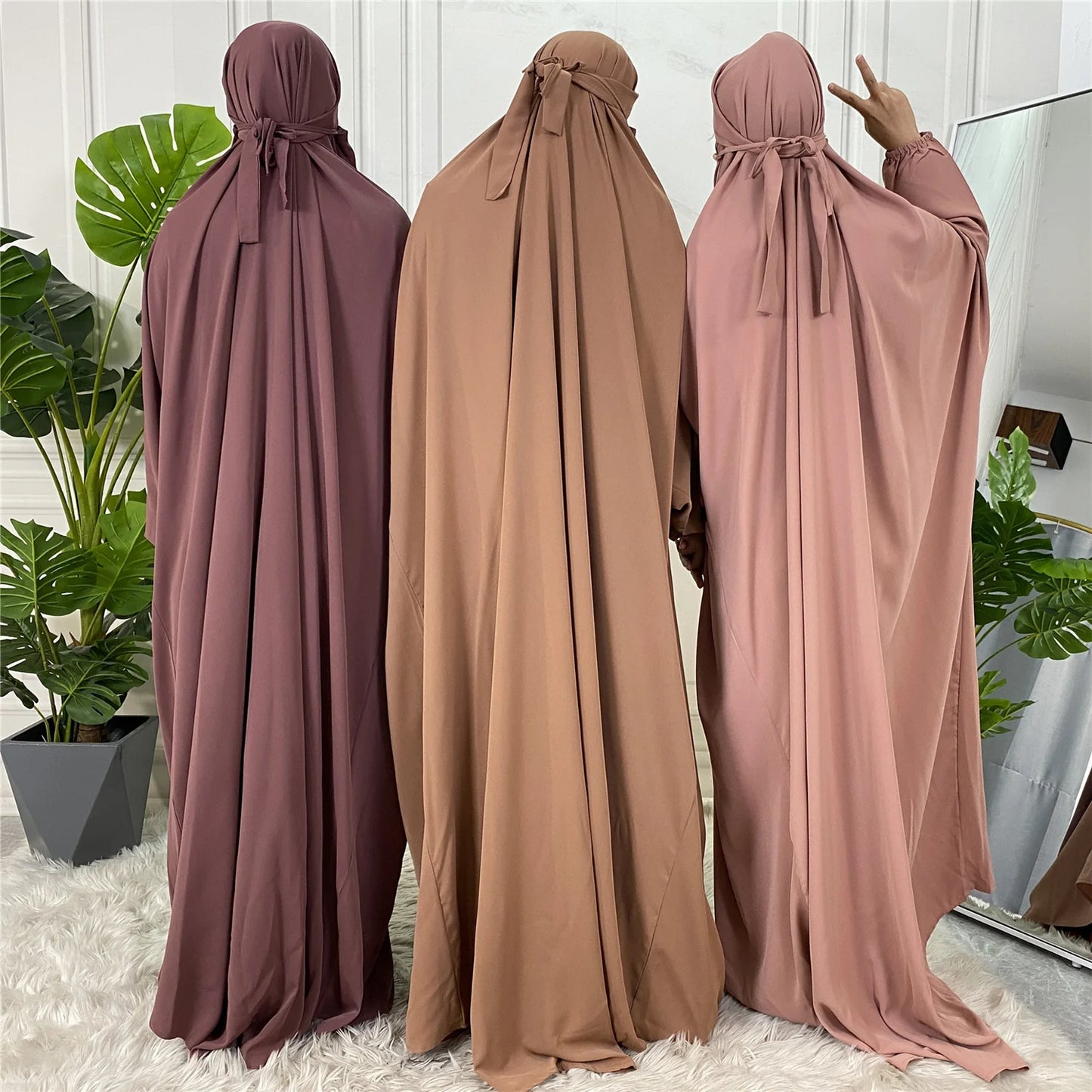 Leiya Khimar