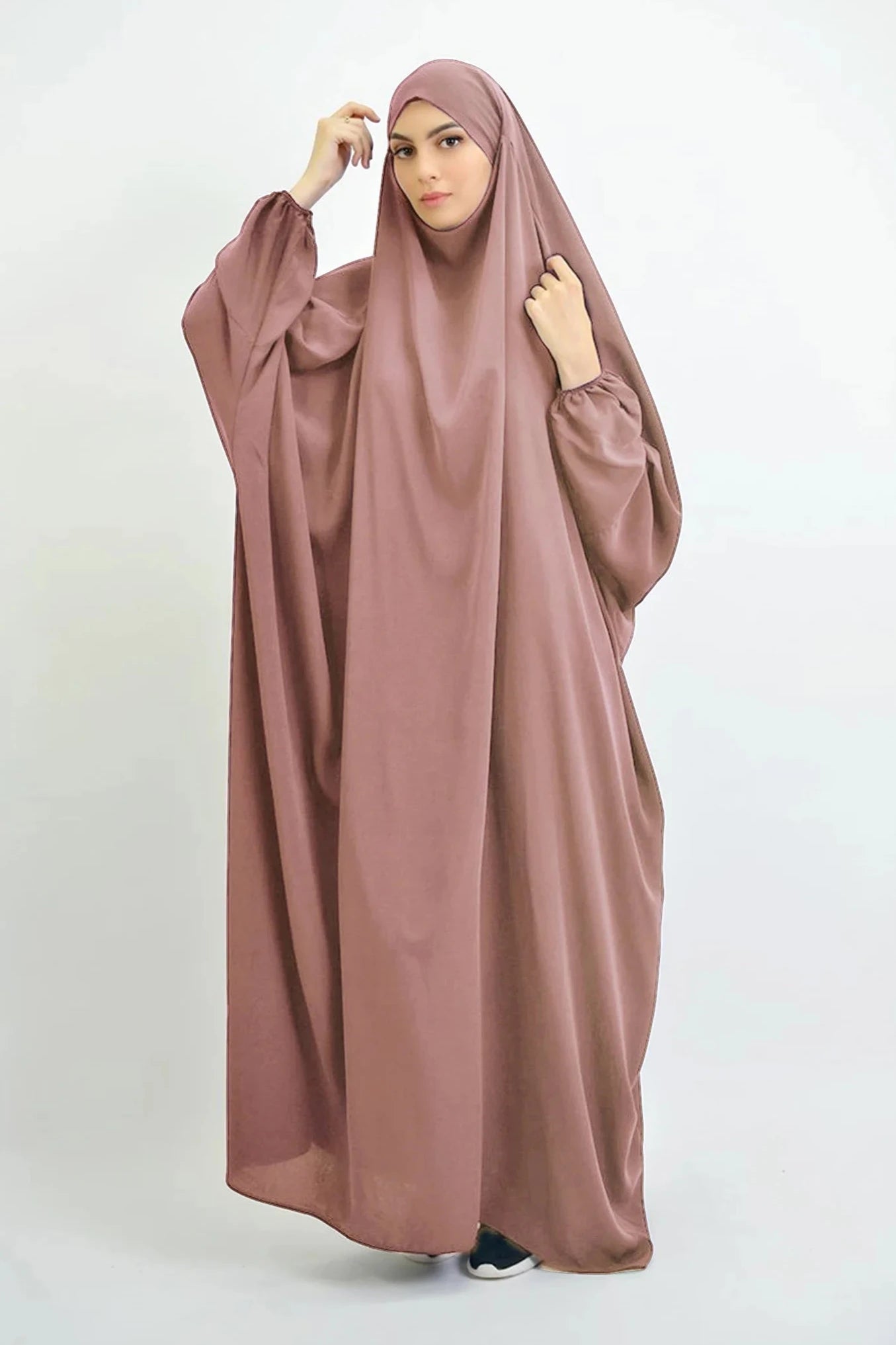 Leiya Khimar