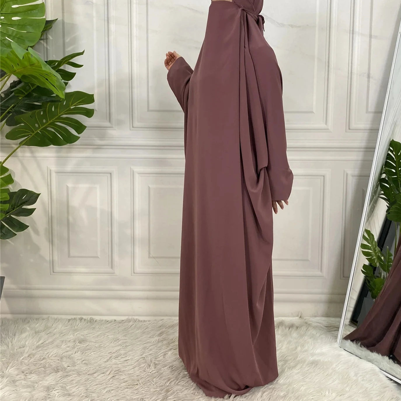 Leiya Khimar