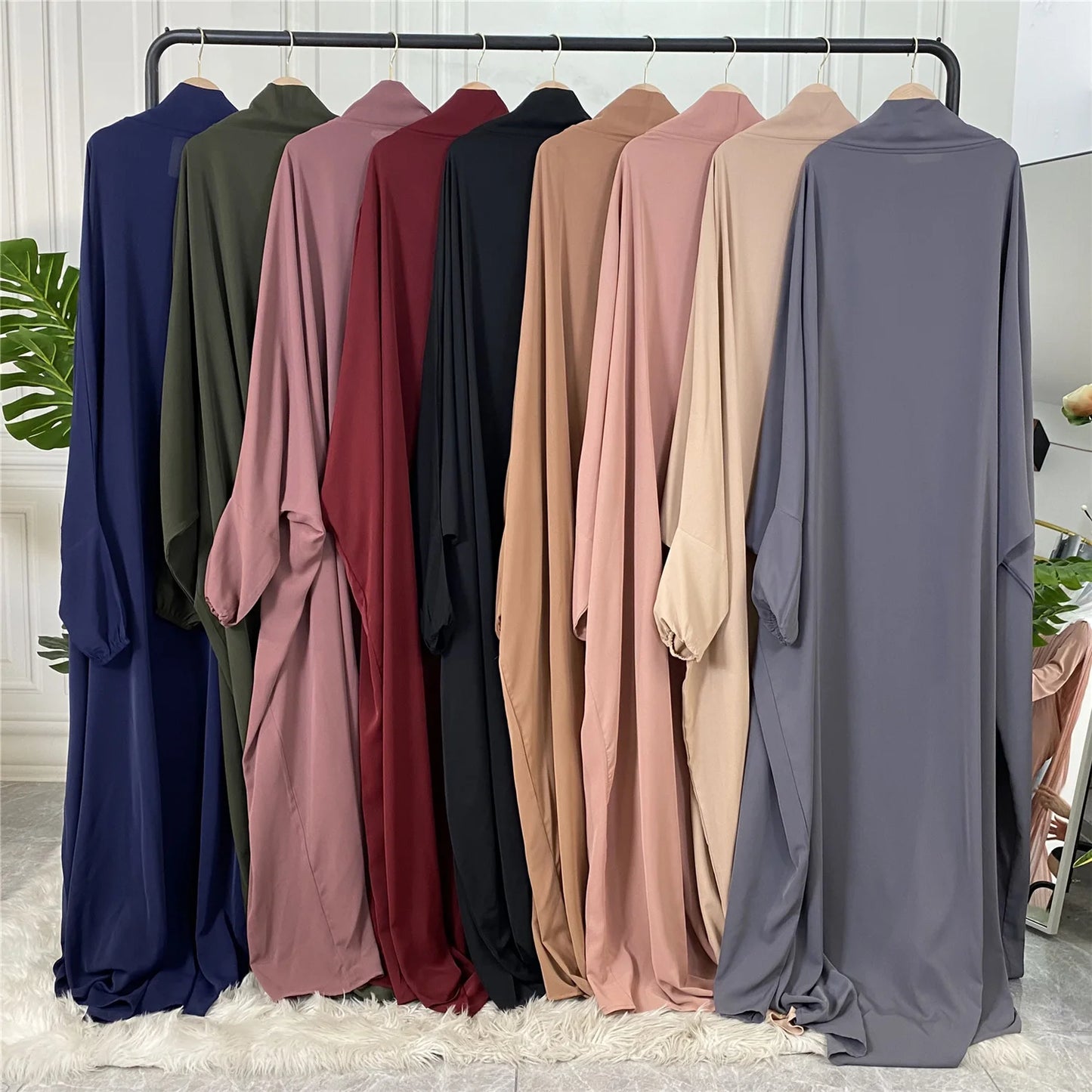 Leiya Khimar