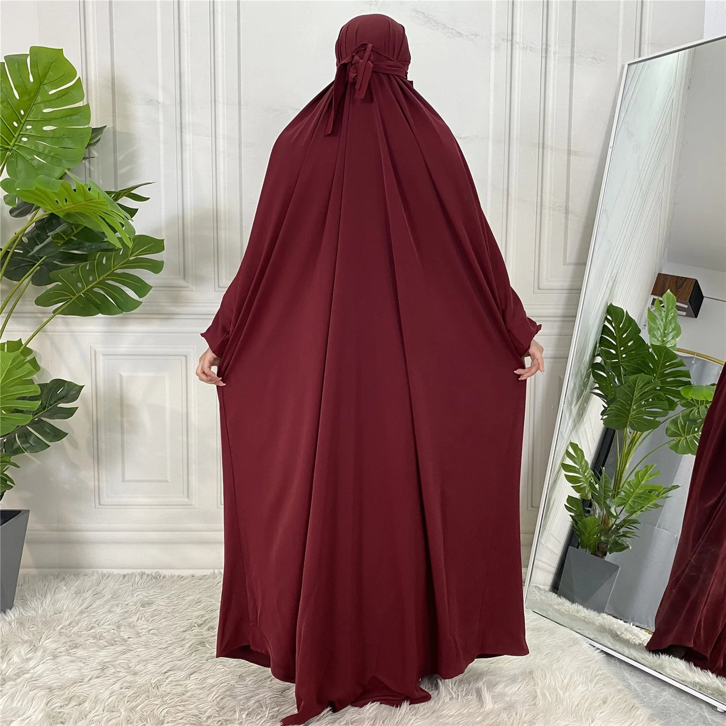 Leiya Khimar