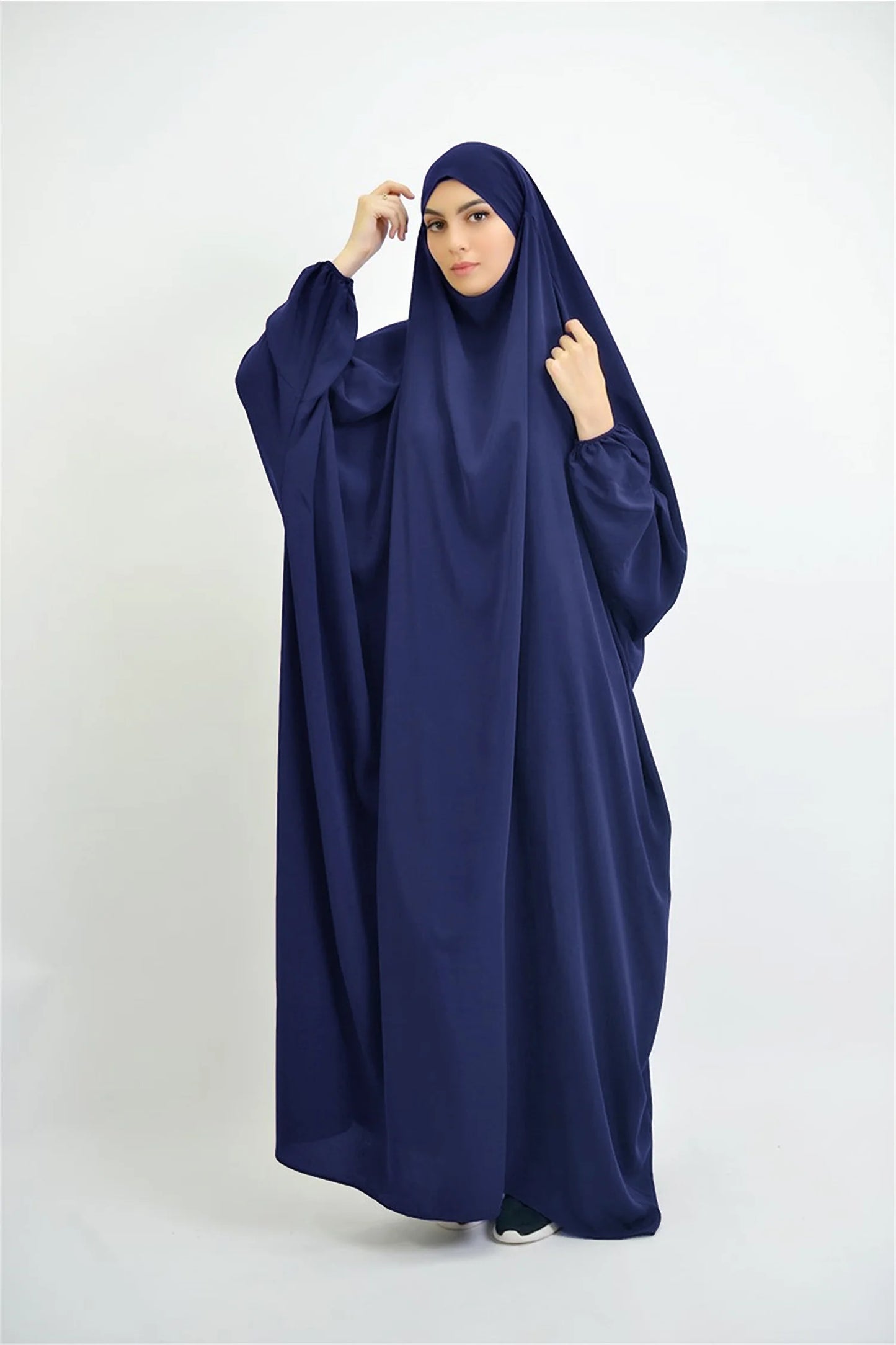 Leiya Khimar