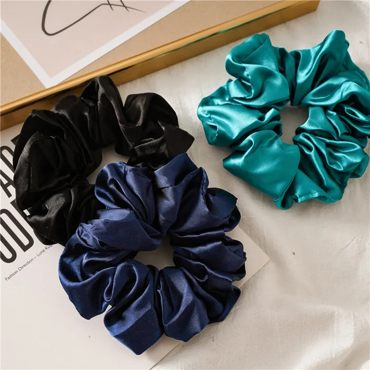 Sia Silk Scrunchie