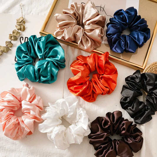 Sia Silk Scrunchie