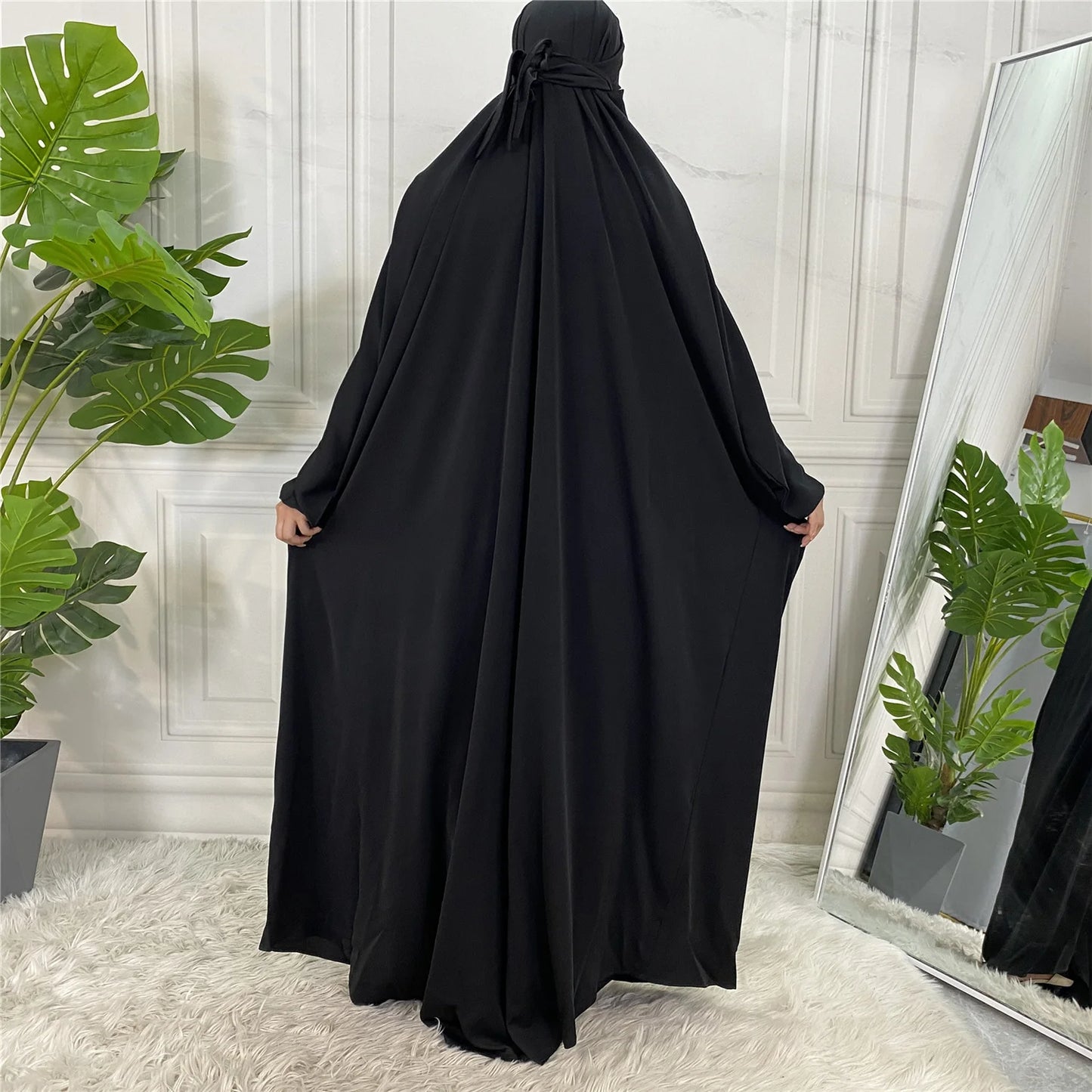 Leiya Khimar