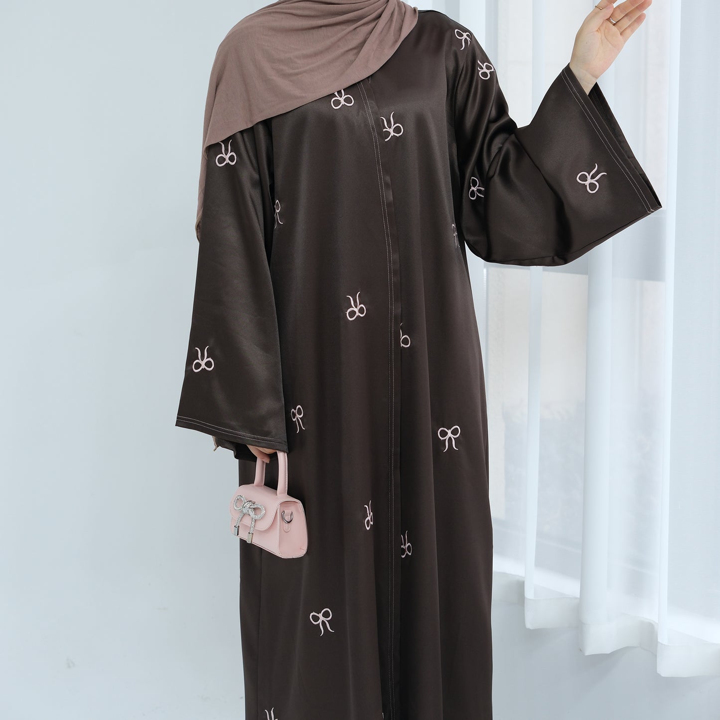 Bow Abaya