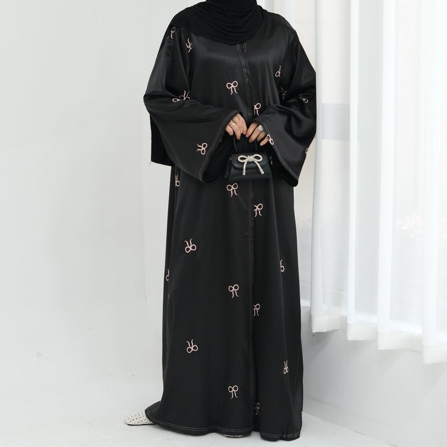 Bow Abaya