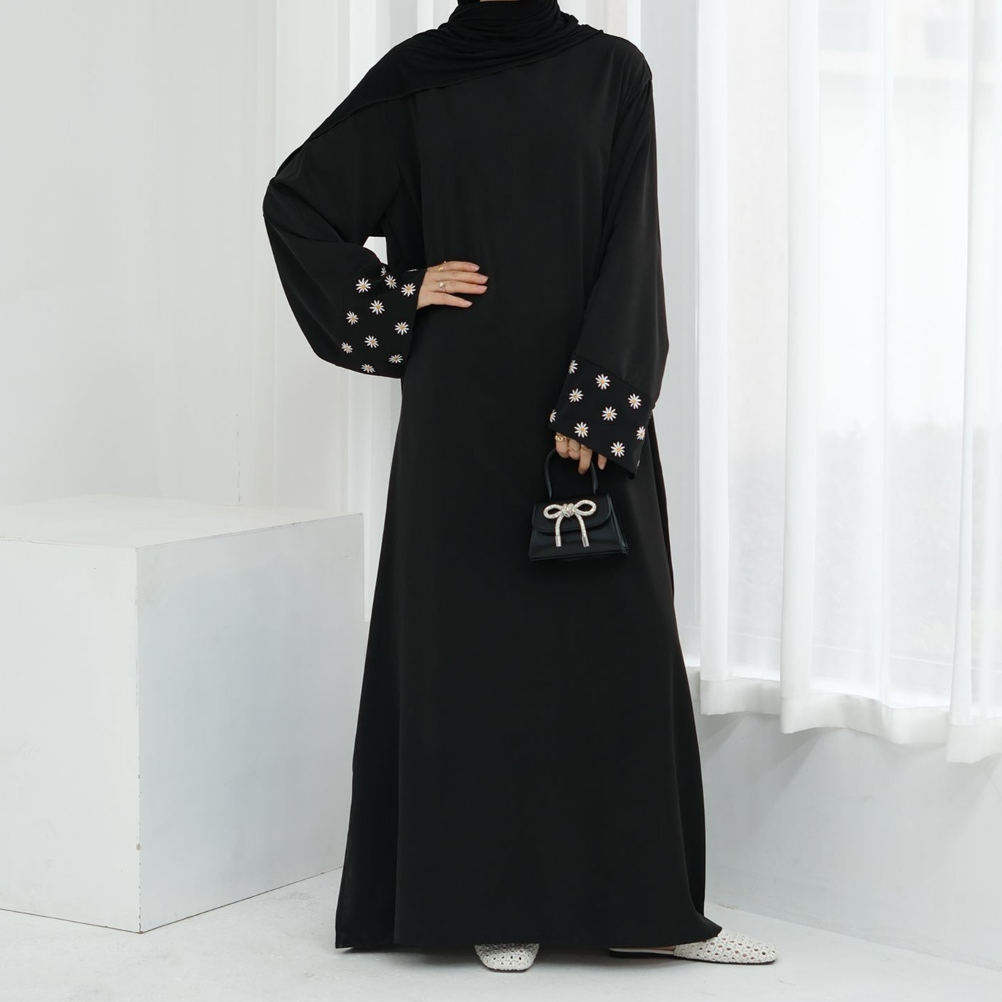 Lotus Abaya