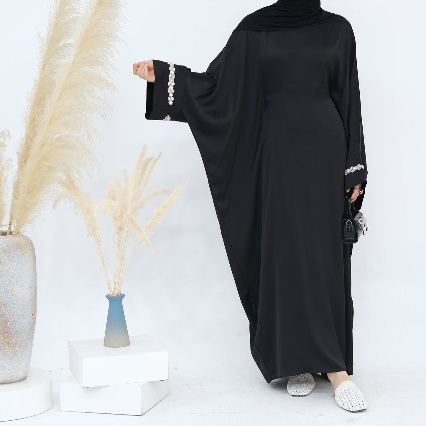 Ana Abaya