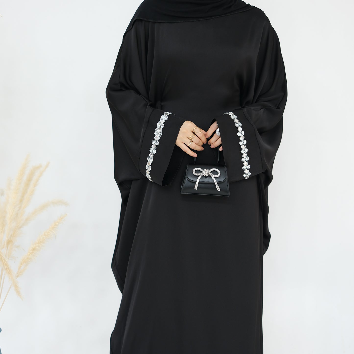 Ana Abaya