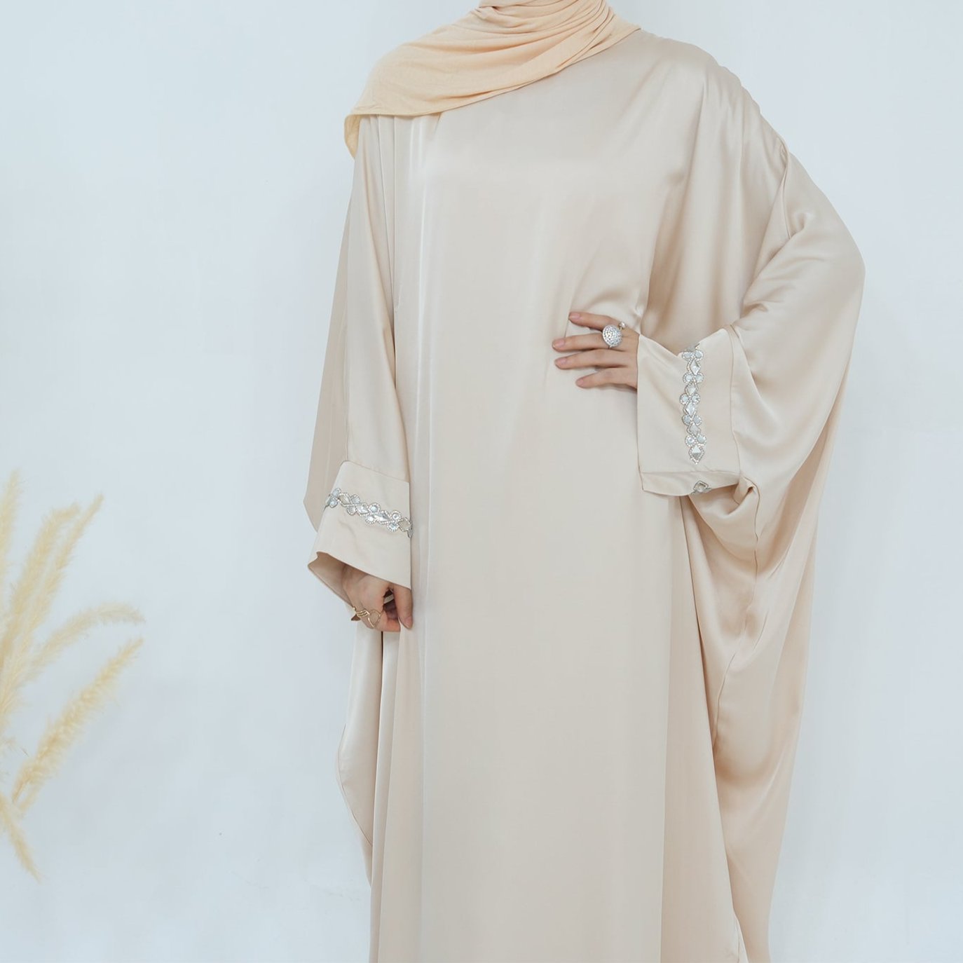 Ana Abaya