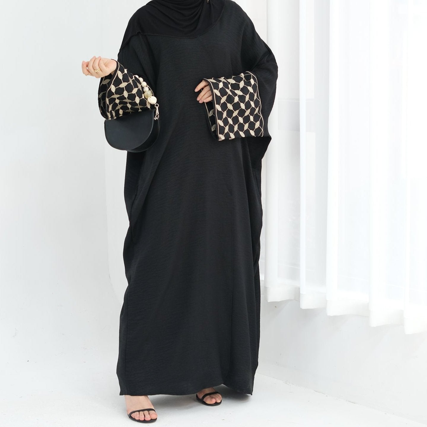 Beena Abaya