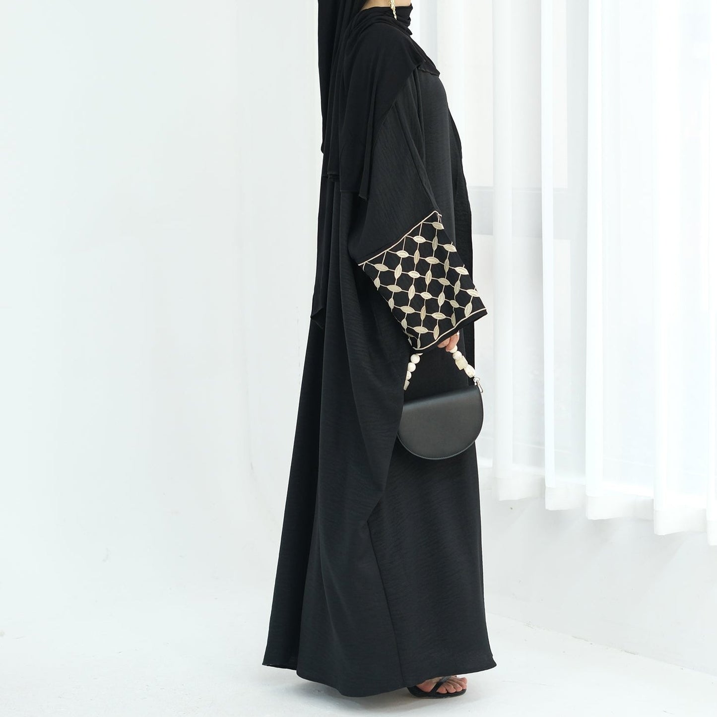 Beena Abaya