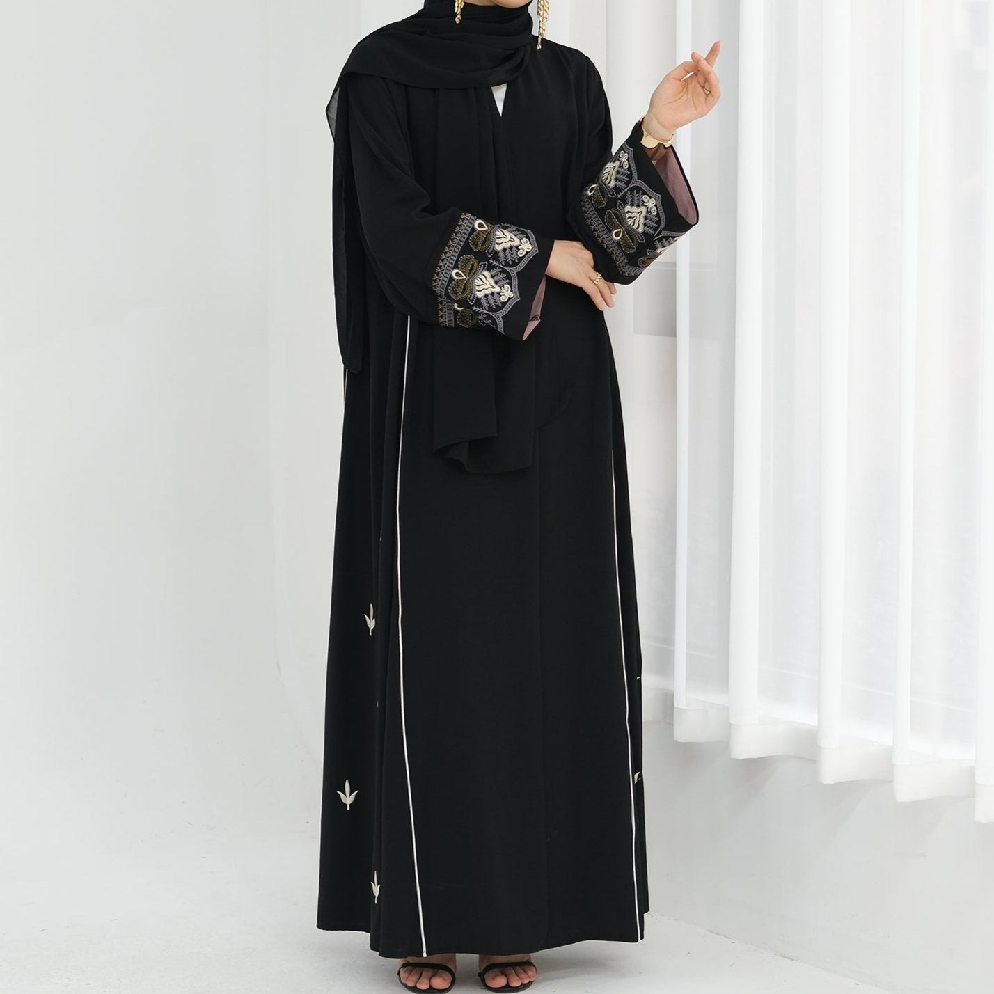 Palace Abaya