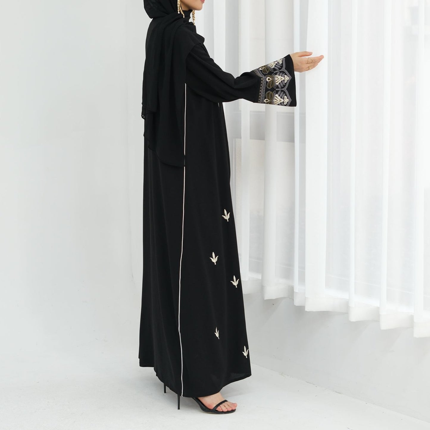 Palace Abaya