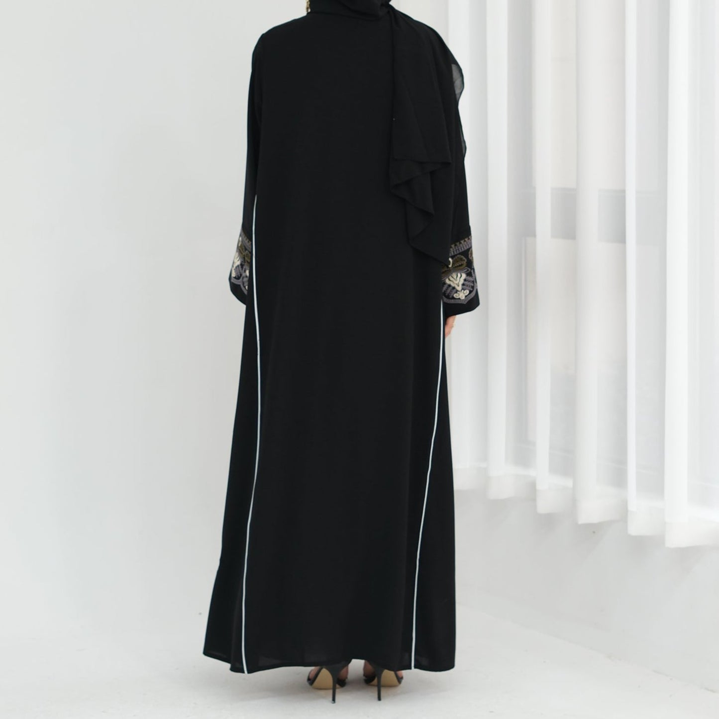 Palace Abaya