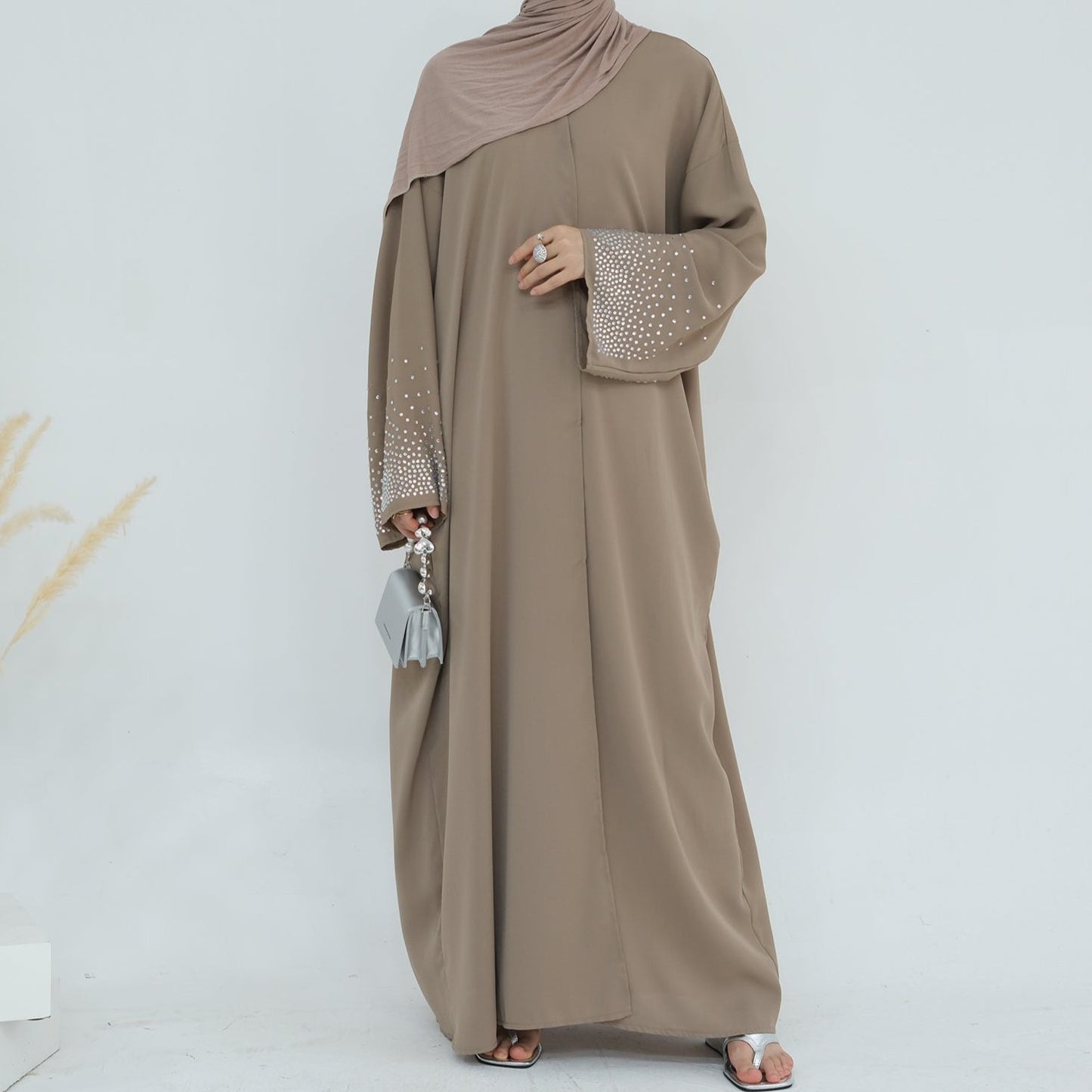 Najm Abaya