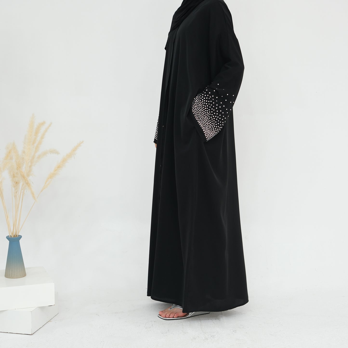 Najm Abaya