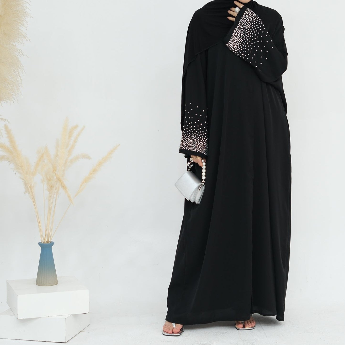 Najm Abaya