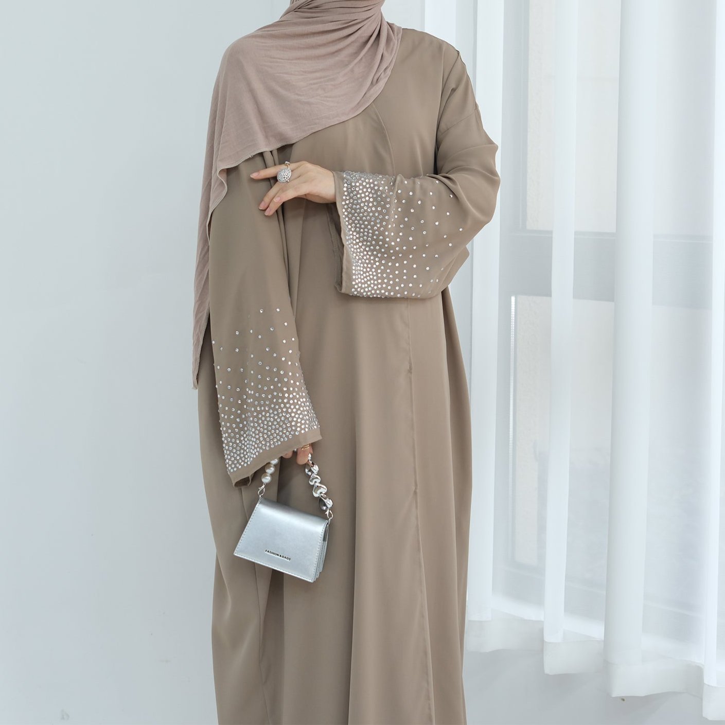 Najm Abaya