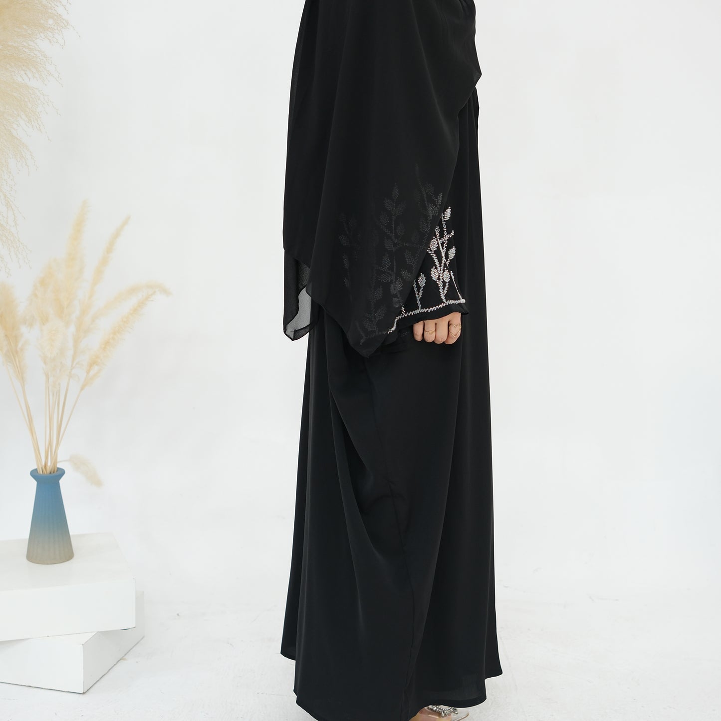 Leafa Abaya