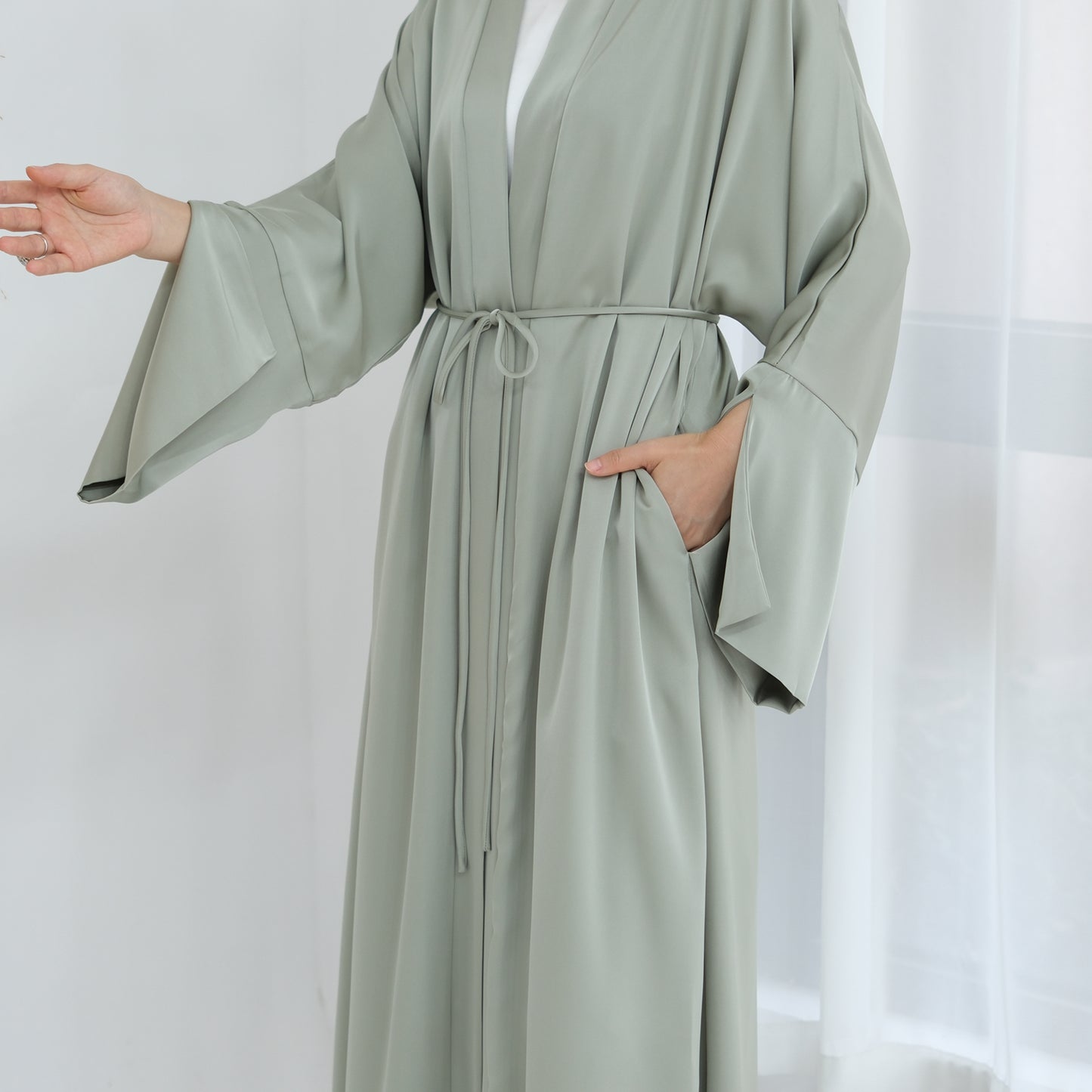 Amiya Abaya