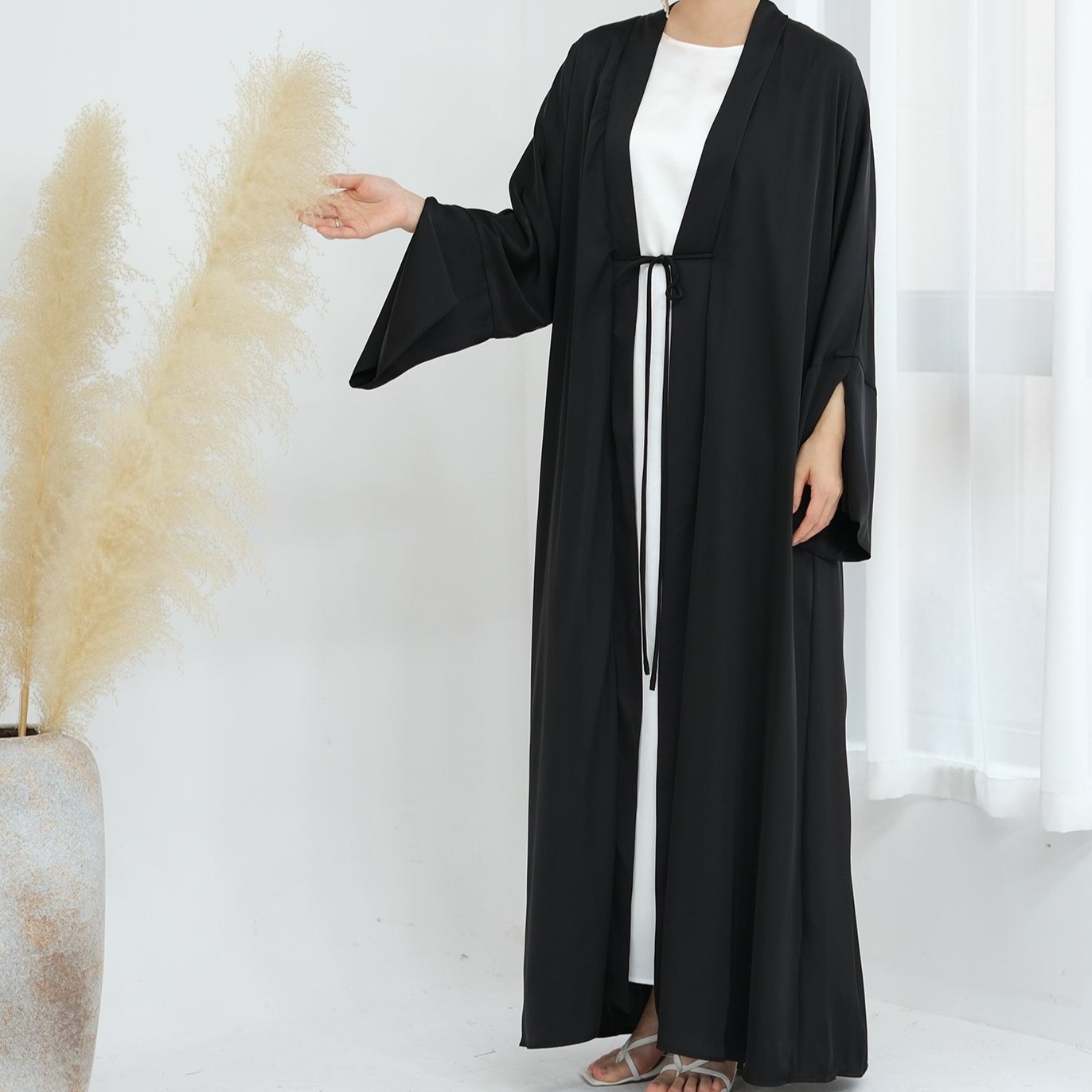 Amiya Abaya