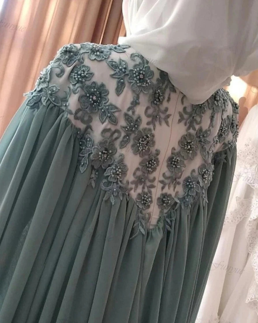 Afiyah Gown