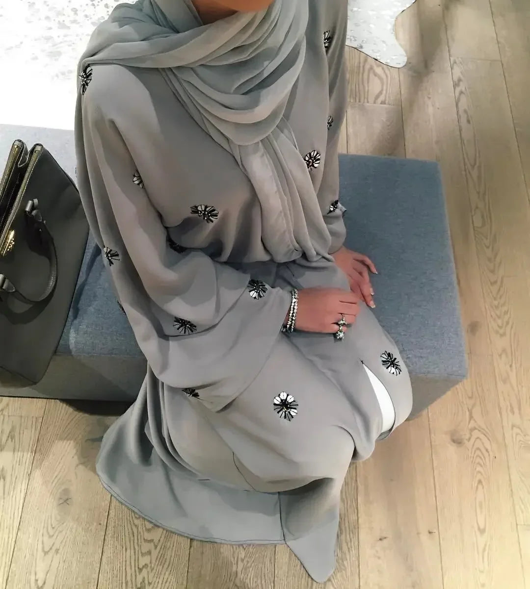 Zaina Abaya